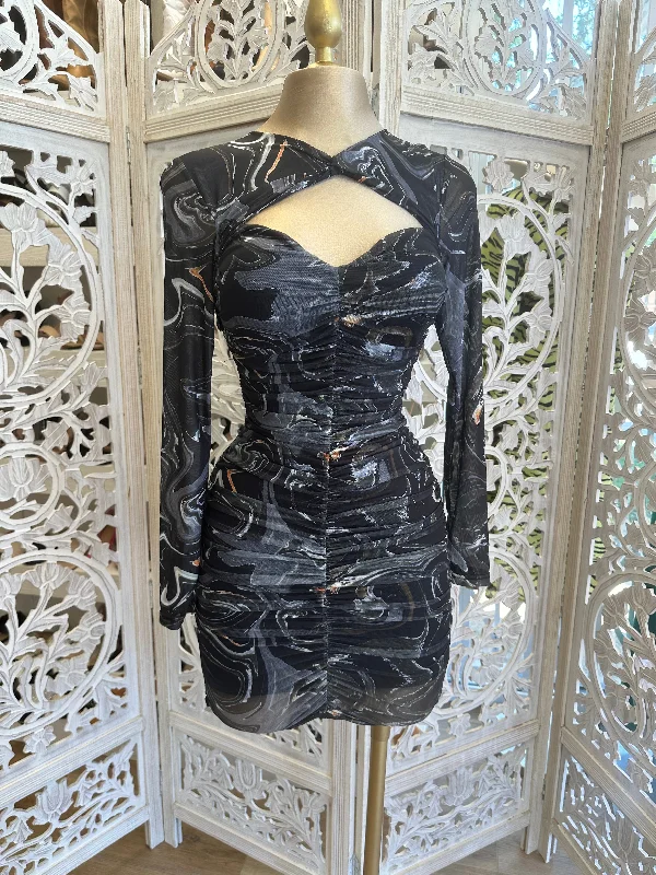 Everything Must Go!Black Pattern Cutout Dress