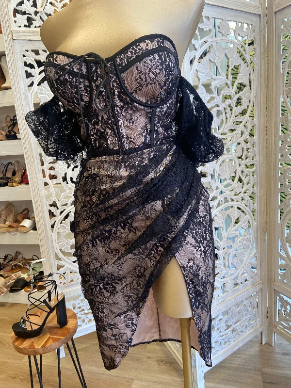 Shop Today, Save Tomorrow!Draped Black Lace Dress