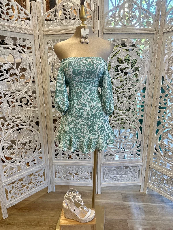 Hurry! While Supplies Last!Off Shoulder Leaf Pattern Mini Dress