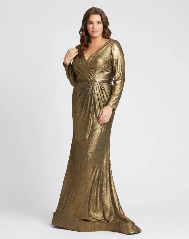 The Best Sale of the Year!Mac Duggal 49073 Fabulouss Plus Size Long Prom Dress