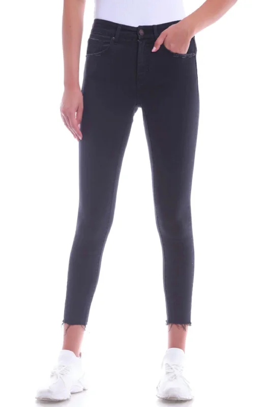 Hot Deals You Can’t Resist!Emma Skinny Jean In Black