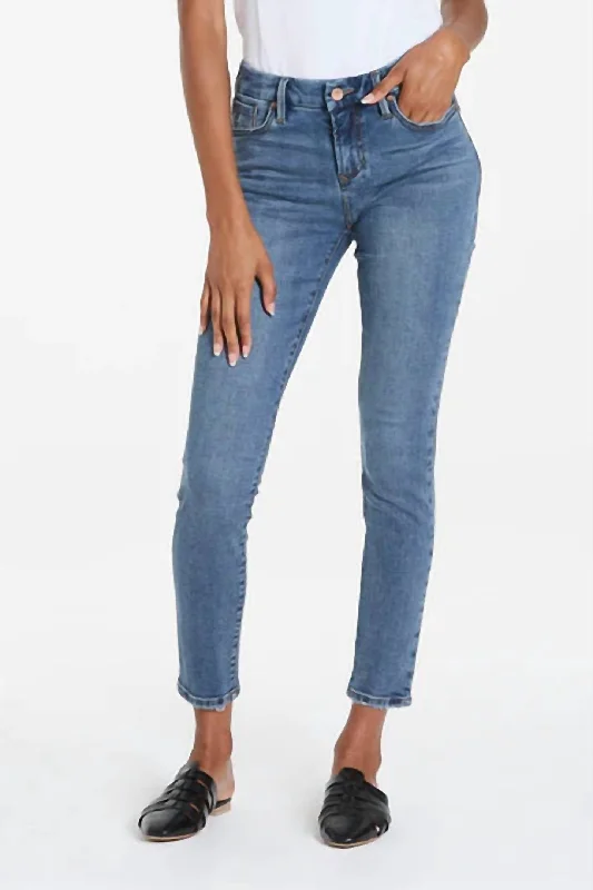 Lowest Prices Guaranteed!Gisele Mid Rise Skinny Jean In Atmore