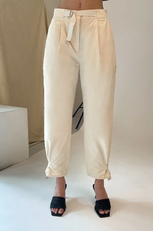 Don't Miss Out!TAPERED PANT WITH BELT